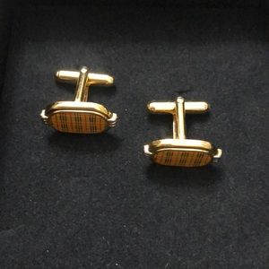 AUTHENTIC VINTAGE BURBERRYS CLASSIC PLAIDCUFFLINKS